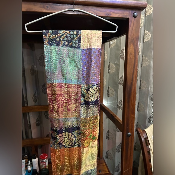 Katha work scarf - Picture 3 of 4